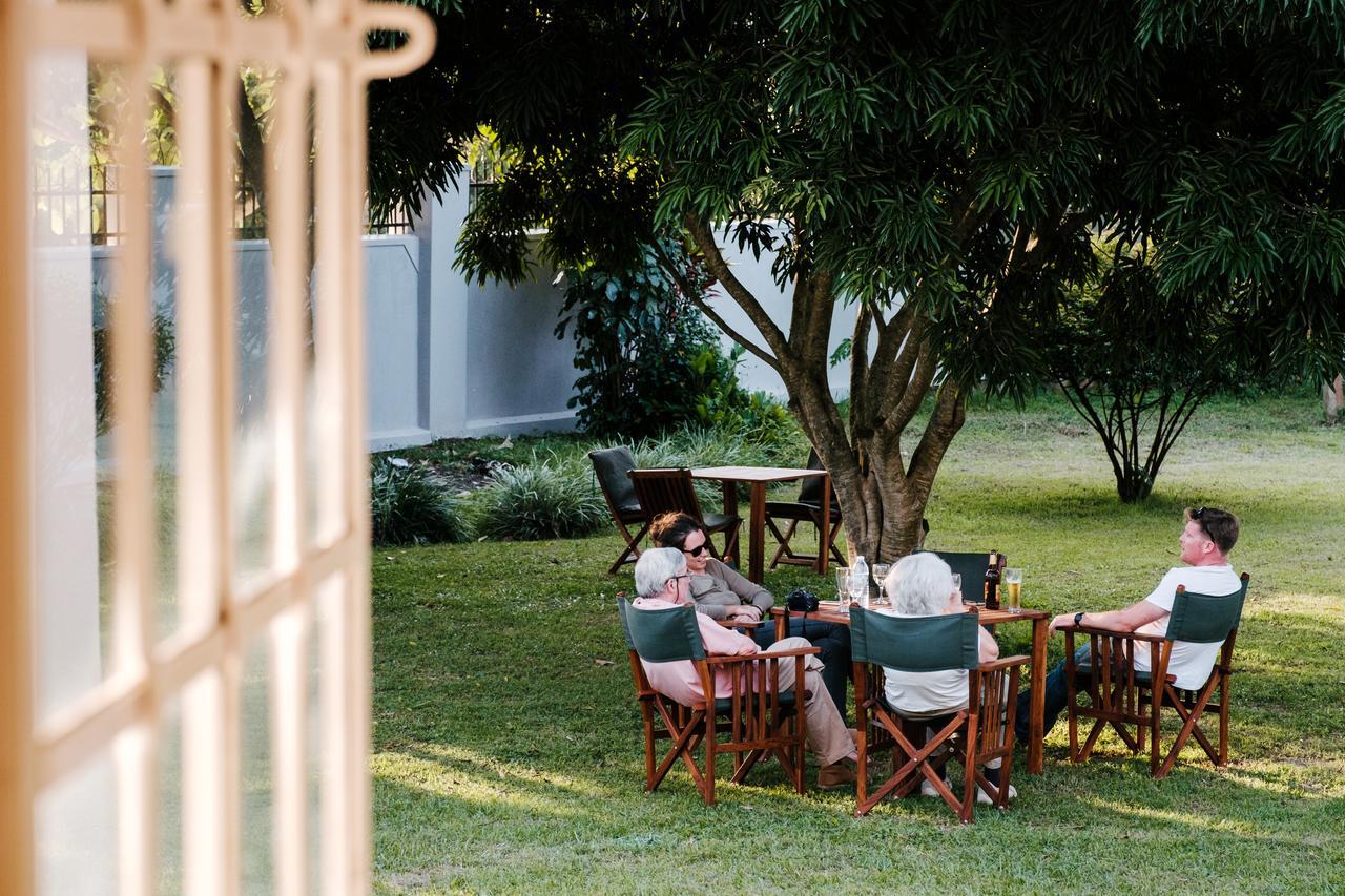 The Guinea Fowl Bed & Breakfast Entebbe Exterior photo